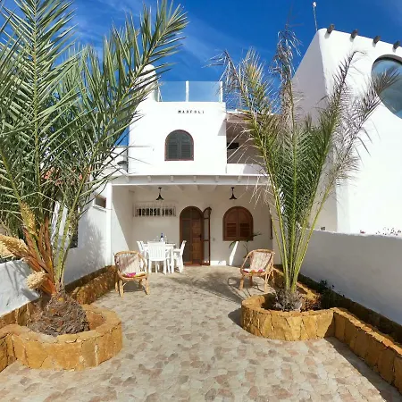 Playa De La Concha Apartman *